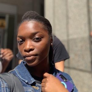 Meet your Posher, Lameka